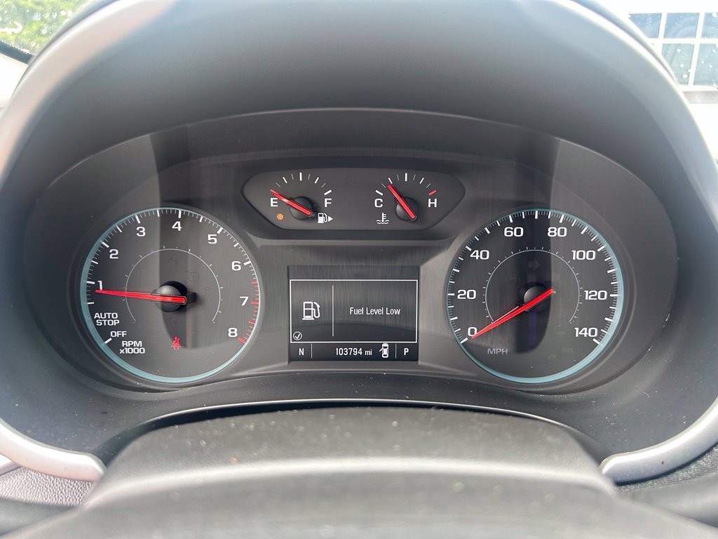 Used 2023 Chevrolet Malibu LT FWD image 19