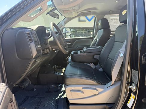Used 2016 Chevrolet Silverado 3500 W/T w/ WT Convenience Package AWD/4WD image 15