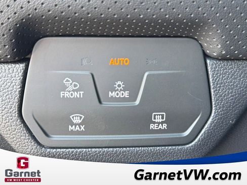 New 2026 Volkswagen Atlas SE image 26