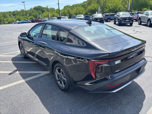 Used 2025 Kia K4 FWD image 8