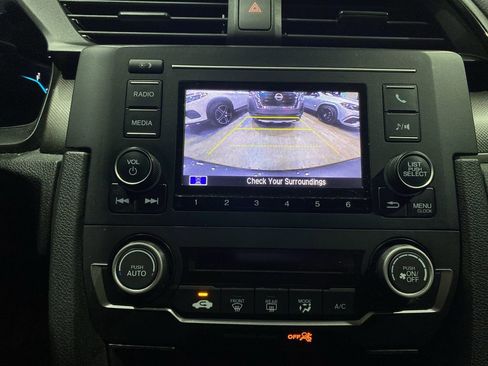 Used 2020 Honda Civic LX image 6