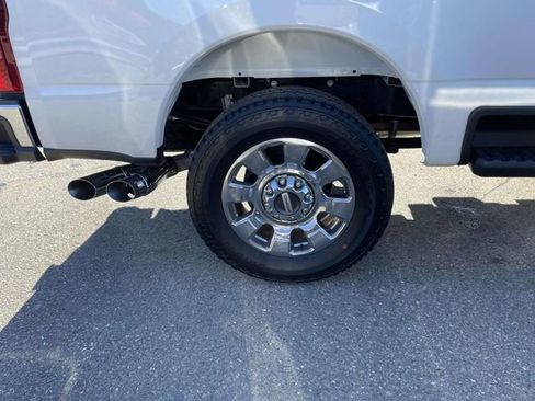 Used 2025 Ford F250 Lariat w/ Lariat Ultimate Package image 9