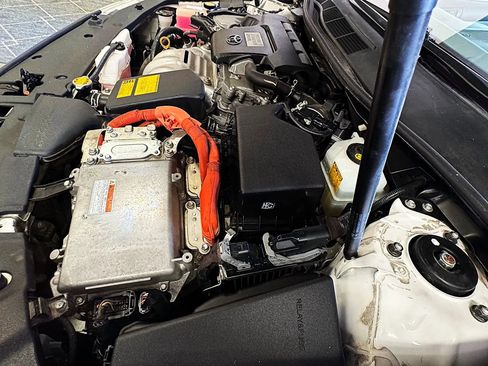 Used 2012 Toyota Camry XLE image 14