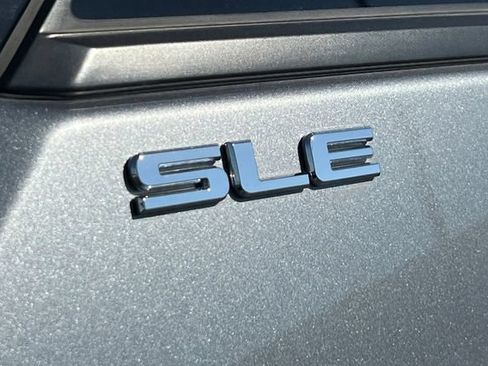 Used 2020 GMC Terrain SLE w/ LPO, Floor Liner Package AWD/4WD image 37