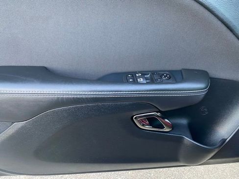 Used 2020 Dodge Challenger SRT Hellcat image 24