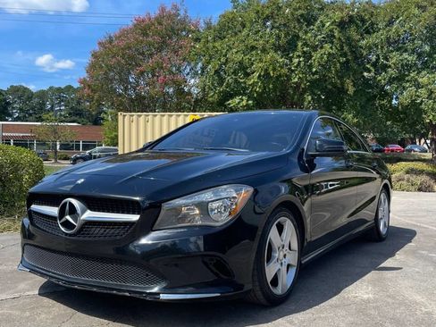 Used 2017 Mercedes-Benz CLA 250 4MATIC image 2