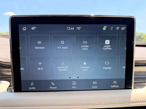Used 2022 Lincoln Aviator Black Label w/ Dynamic Handling Package AWD/4WD image 32