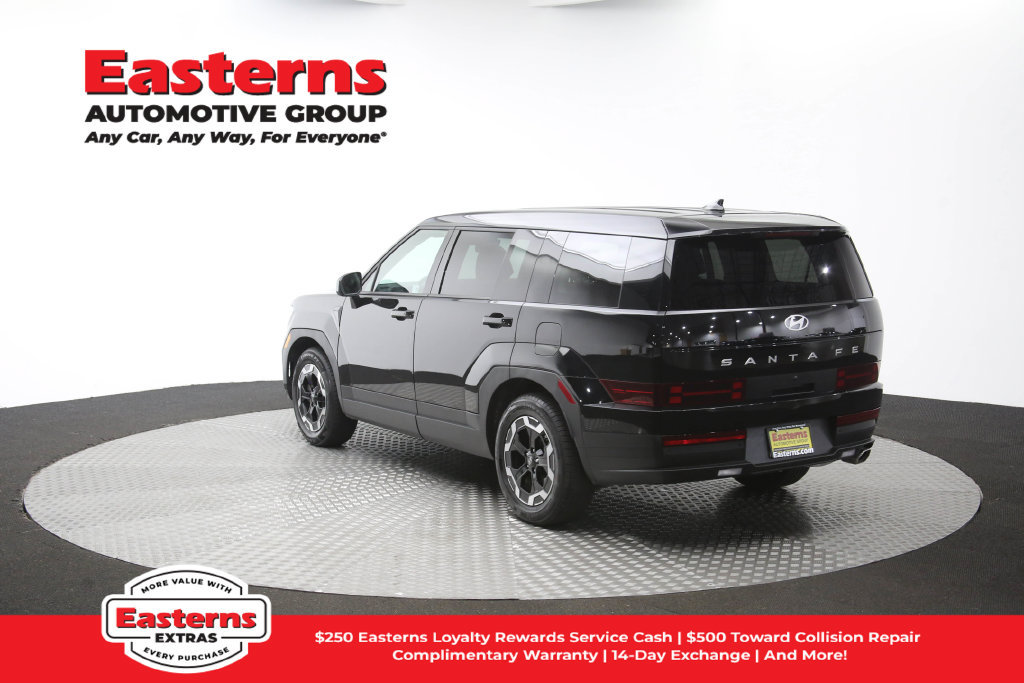 Used 2025 Hyundai Santa Fe SE FWD image 64