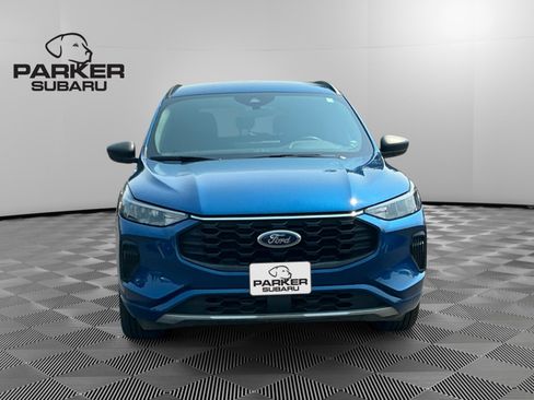 Used 2023 Ford Escape ST-Line w/ Tech Pack #1 AWD/4WD image 8