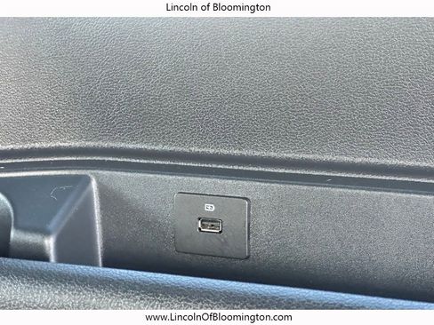 Used 2023 Lincoln Navigator L Reserve image 33