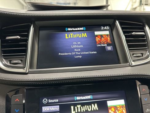 Certified 2025 INFINITI QX50 Pure image 52