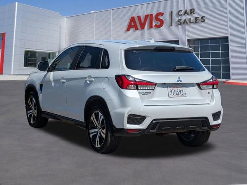 Used 2025 Mitsubishi Outlander Sport SE AWD/4WD image 9