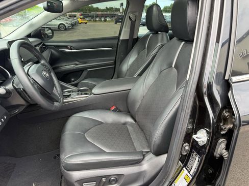 Used 2021 Toyota Camry XSE w/ Carpet Mat Package (TMS) AWD/4WD image 9