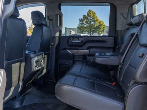 Used 2020 Chevrolet Silverado 3500 LTZ w/ LTZ Premium Package image 8