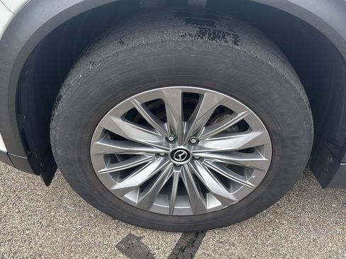 Used 2024 MAZDA CX-90 3.3 Turbo w/ Preferred Plus AWD/4WD image 11