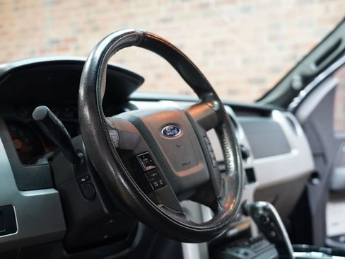 Used 2013 Ford F150 Raptor w/ Luxury Equipment Group image 38