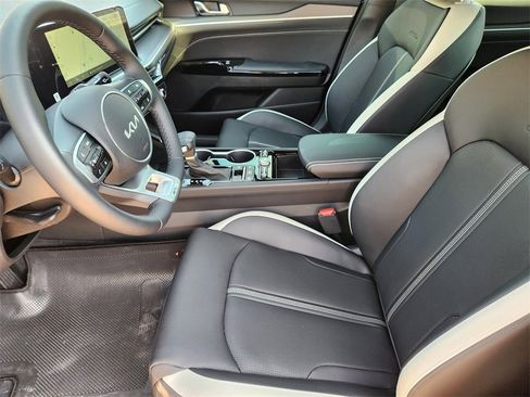 New 2026 Kia K5 GT-Line image 9