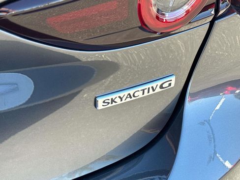 Certified 2025 MAZDA MAZDA3 s Sport image 8