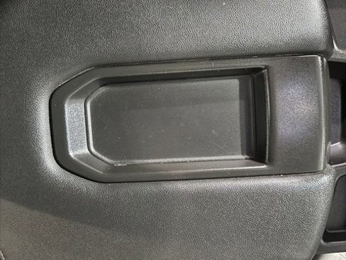 Used 2021 Chevrolet Silverado 1500 Custom Trail Boss w/ Midnight Edition image 23