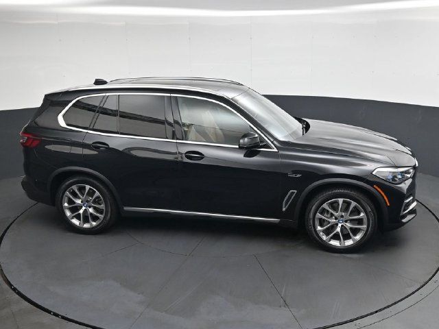 Used 2022 BMW X5 xDrive45e w/ Executive Package AWD/4WD image 30