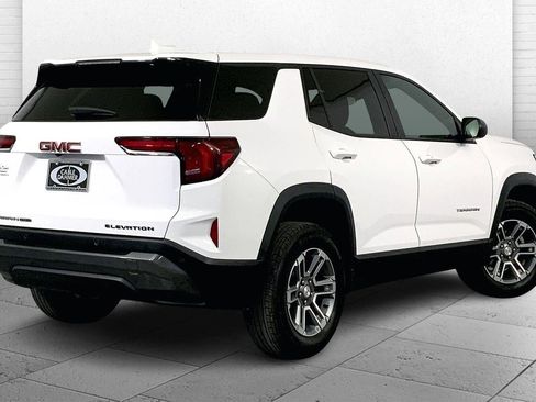 Used 2025 GMC Terrain Elevation image 13