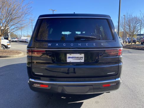 Used 2022 Jeep Wagoneer Series II image 8