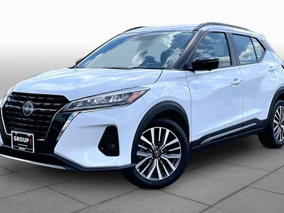 Used 2024 Nissan Kicks SR