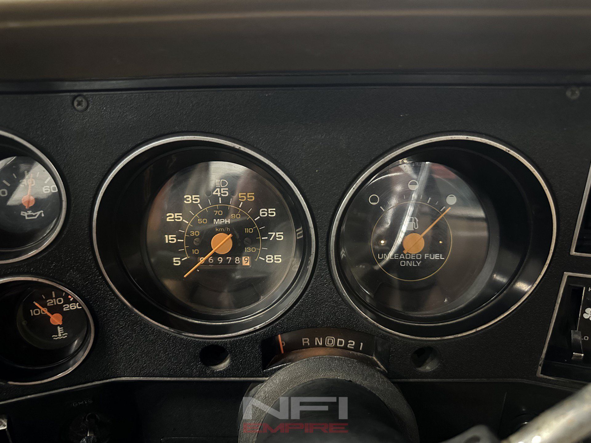 Used 1987 Chevrolet Silverado 1500 1500 RWD image 28