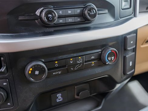 Used 2023 Ford F150 XLT image 22