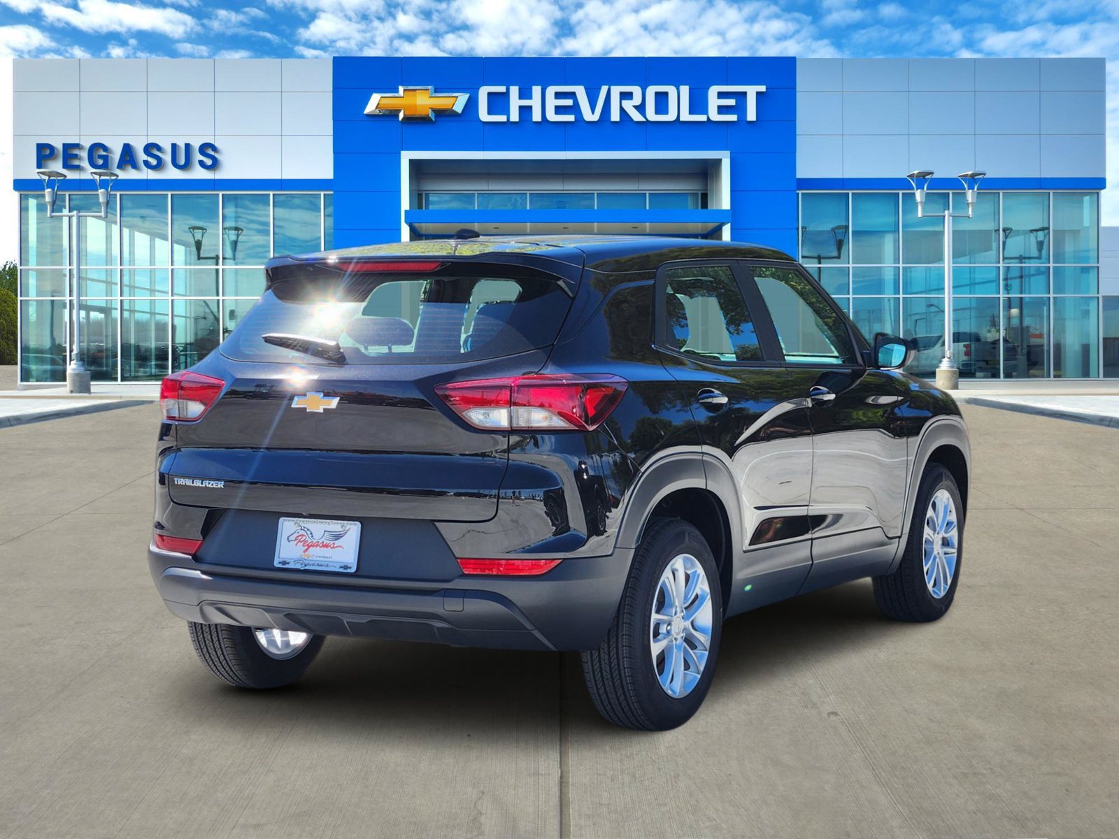 New 2026 Chevrolet TrailBlazer LS FWD image 5