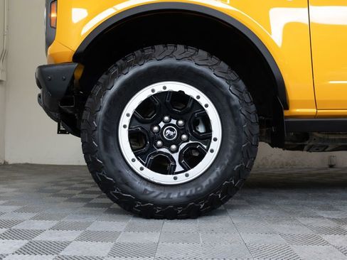 Used 2021 Ford Bronco Badlands image 10