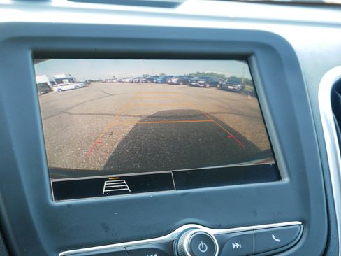 Used 2022 Chevrolet Equinox LT image 26