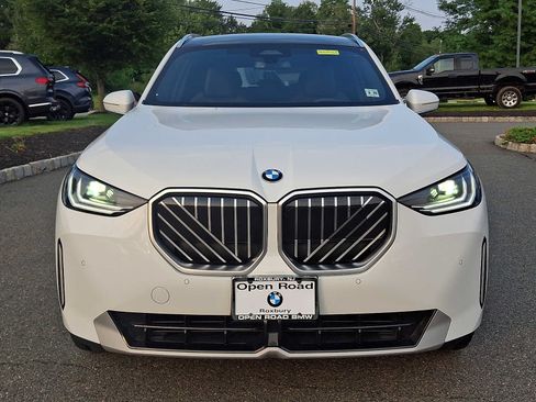 Used 2025 BMW X3 xDrive30i w/ Convenience Package AWD/4WD image 2