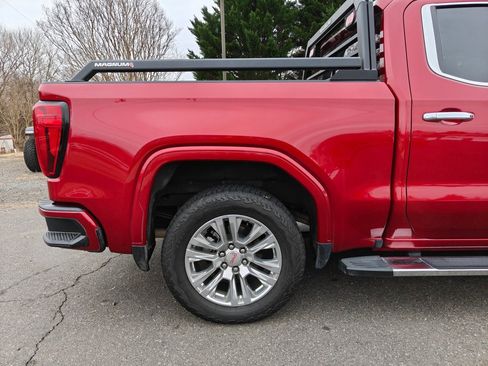 Used 2024 GMC Sierra 1500 Denali w/ Technology Package image 18