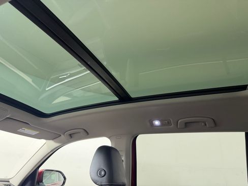 Used 2023 Volkswagen Atlas SE w/ Panoramic Sunroof Package AWD/4WD image 24