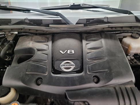 Used 2022 Nissan Armada Platinum w/ Captain's Chairs Package RWD image 30