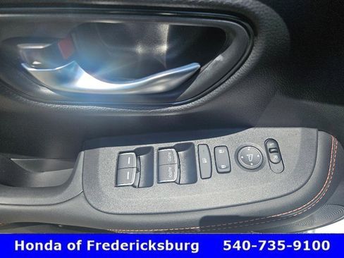 Certified 2026 Honda HR-V Sport image 19