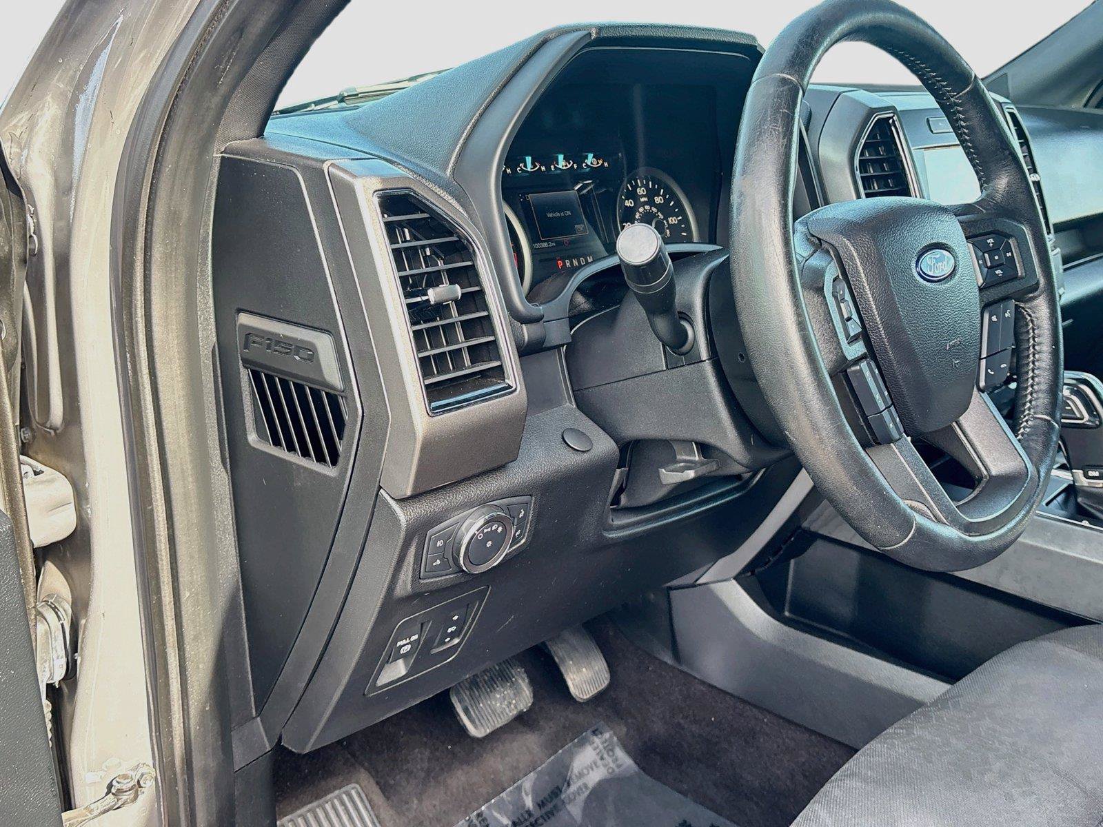 Used 2018 Ford F150 XLT w/ Equipment Group 302A Luxury RWD image 10