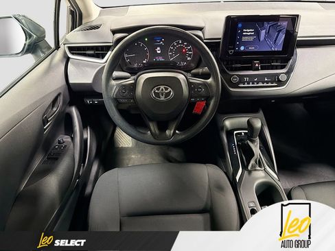Used 2024 Toyota Corolla LE FWD image 21