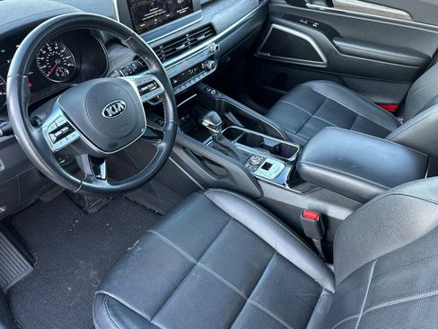 Used 2021 Kia Telluride EX w/ EX Premium Package image 10