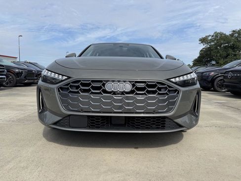 Used 2025 Audi A5 2.0T Premium Plus AWD/4WD image 2