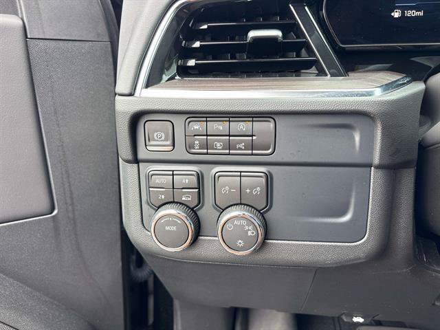 Used 2026 Chevrolet Tahoe LS w/ LPO, Dark Essentials Package AWD/4WD image 18