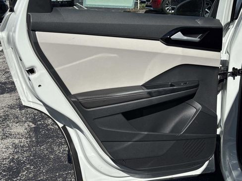 Certified 2025 Volkswagen Taos S image 13