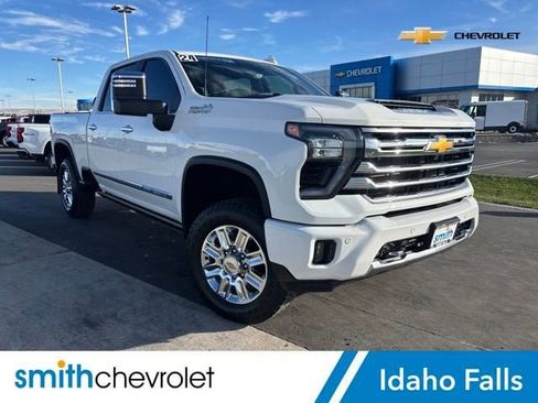Used 2024 Chevrolet Silverado 3500 High Country w/ High Country Premium Package image 1