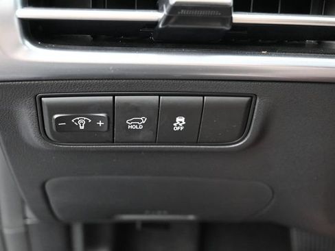 Used 2025 Hyundai Tucson SEL FWD image 17