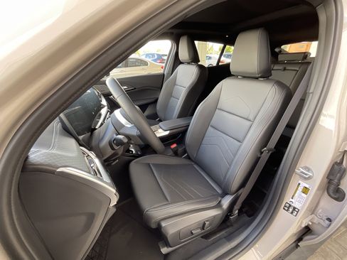 New 2026 BMW X2 xDrive28i w/ Convenience Package image 11