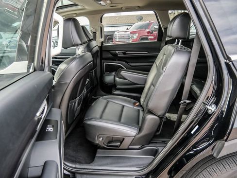 Used 2025 Kia Telluride S AWD/4WD image 41