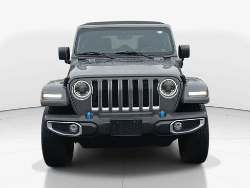 Used 2023 Jeep Wrangler Unlimited Sahara image 11