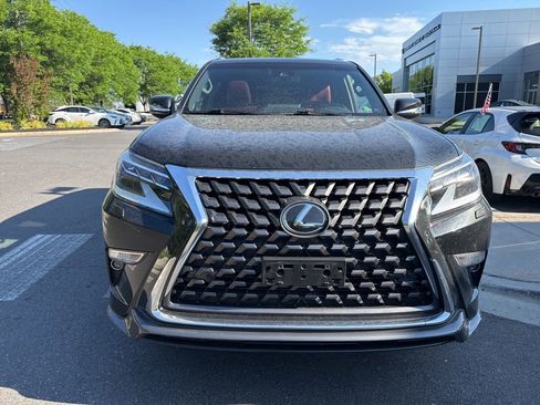 Certified 2023 Lexus GX 460 Premium w/ Accessory Package AWD/4WD image 2