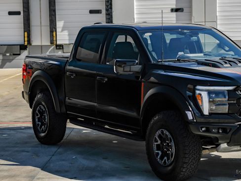 Used 2025 Ford F150 Raptor w/ Equipment Group 803A Raptor R image 23
